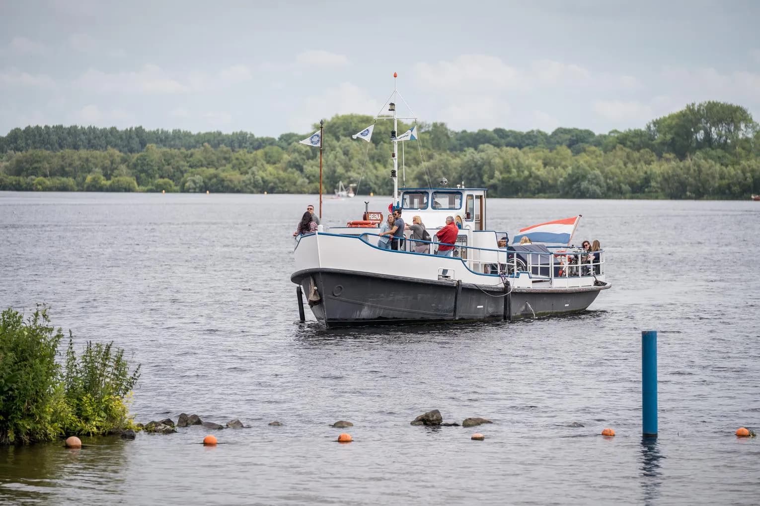 Boat on lake Nieuwe Meer