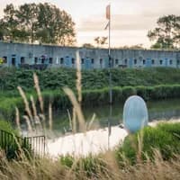 The defense wall of Fort Vijfhuizen in the Haarlemmermeer.