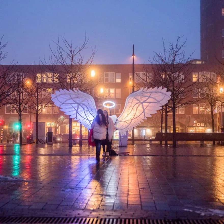 Mercatorplein lights christmas art installation at night