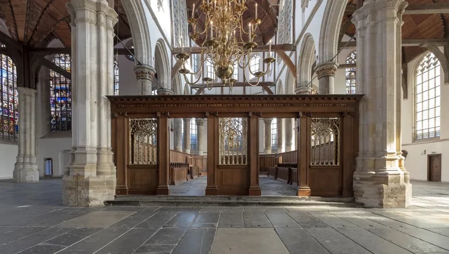 Oude Kerk interior
