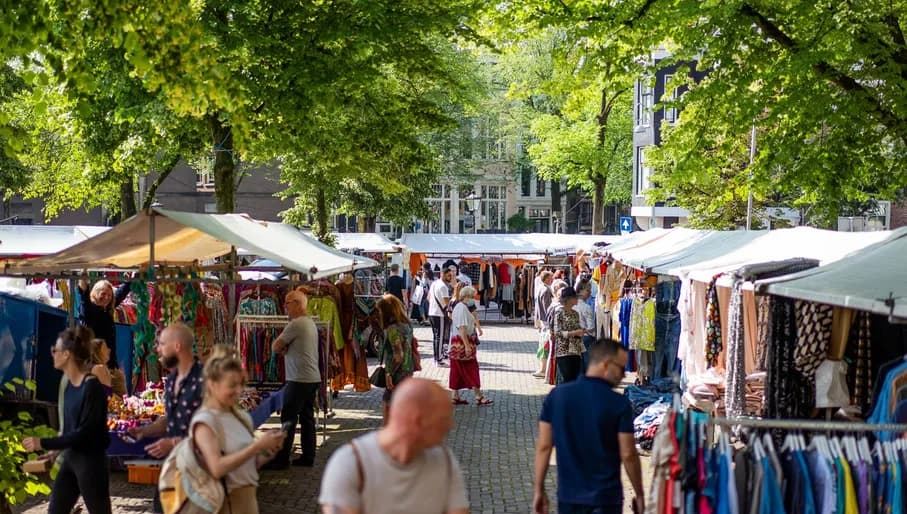 Noordermarkt market stalls