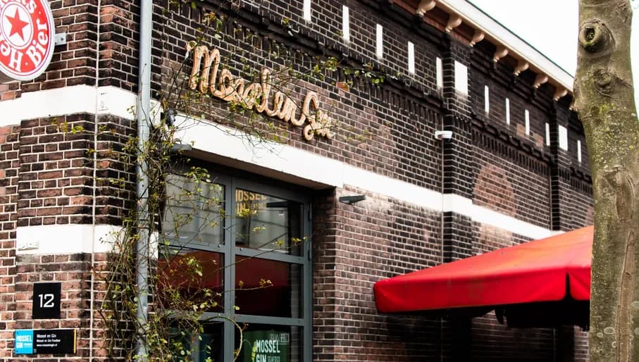 Mossel & Gin restaurant exterior
