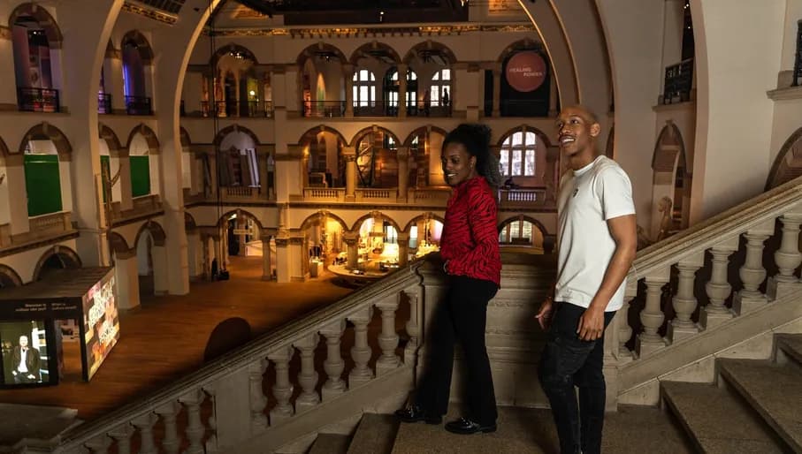 A couple visits Tropenmuseum