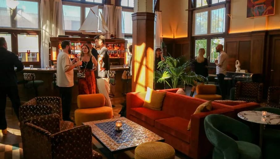 The Hoxton Lloyd Hotel, Barbue cocktailbar interior