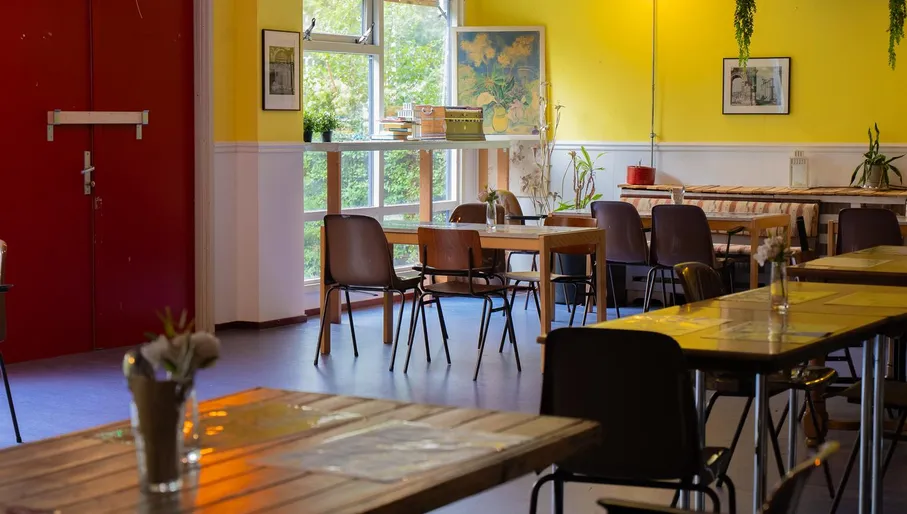 Lola Luid, cultural center, broedplaats Nieuw-West, interior