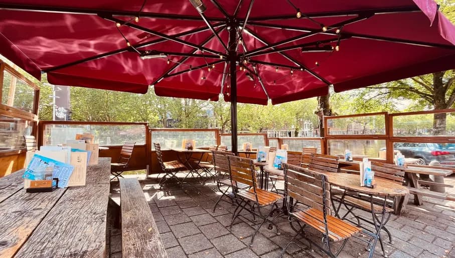 Gent aan de Schinkel terrace