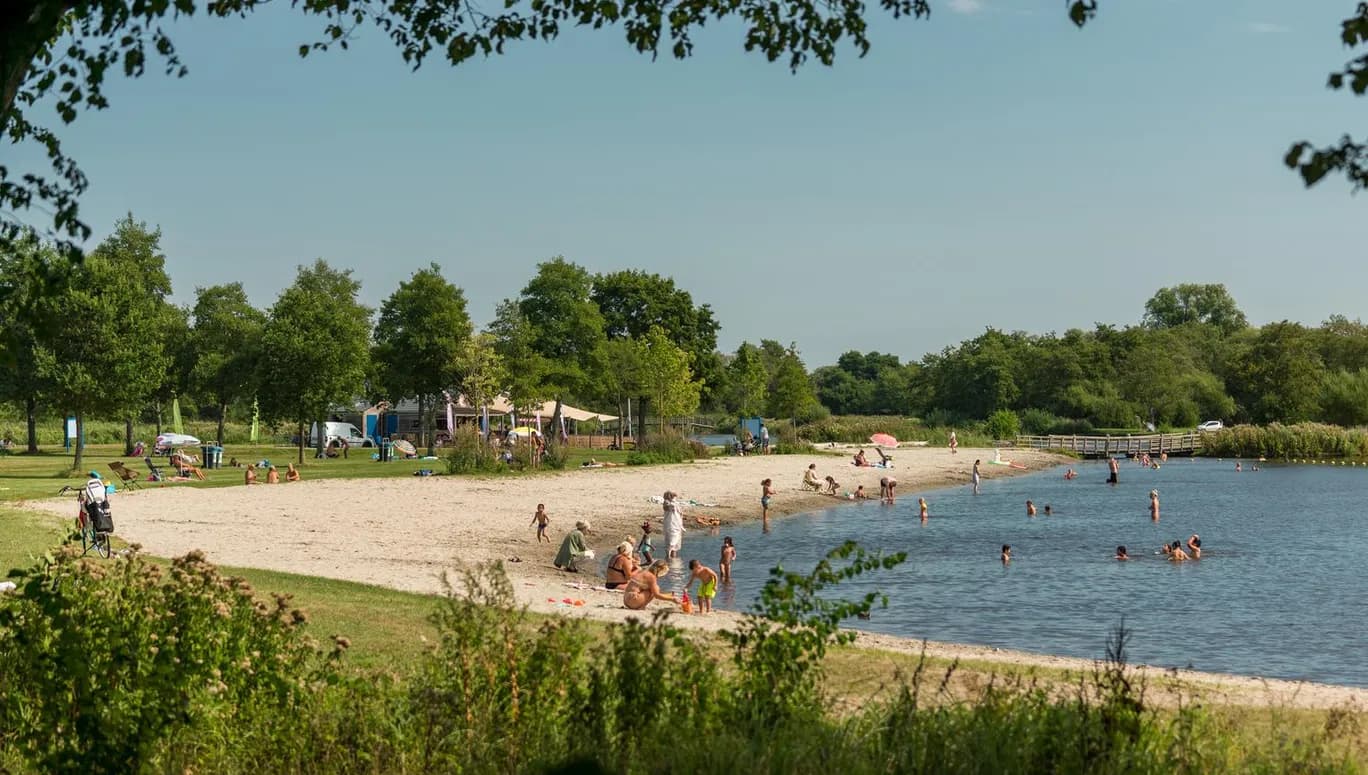 Het Twiske is a recreation and nature area and a typical Noord-Holland peat lake area in the Zaan region.