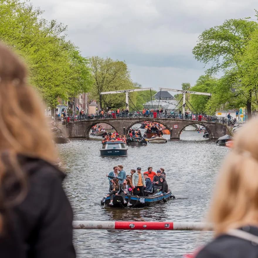 Koningsdag or King's Day is a national holiday in the Kingdom of the Netherlands. Celebrated on 27 April, the date marks the birth of King Willem-Alexander.
Celebrations: Partying, wearing orange costumes, and traditional local gatherings.