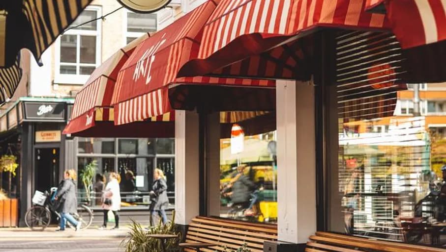 Arie restaurant-café exterior