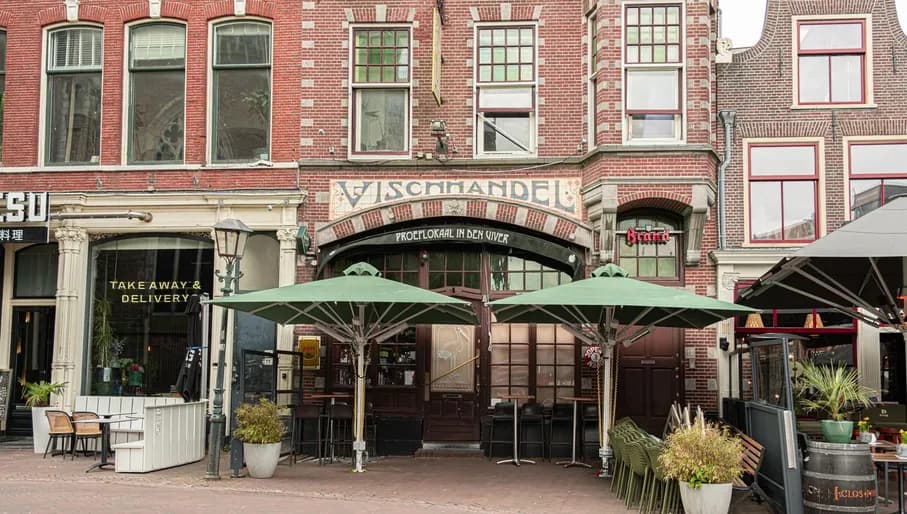 Exterior of In Den Uiver beer and jenever bar at the Grote Markt. Haarlem Content Creation Day March 2024