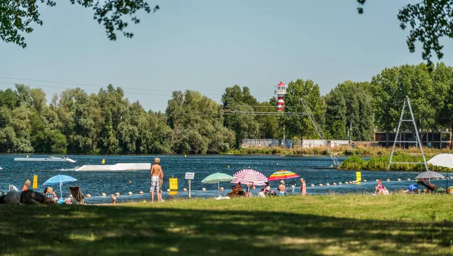 Hortus urban district in Almere is a new residential area on the site of the Floriade 2022 and is happy to inherit the greenery of the expo.